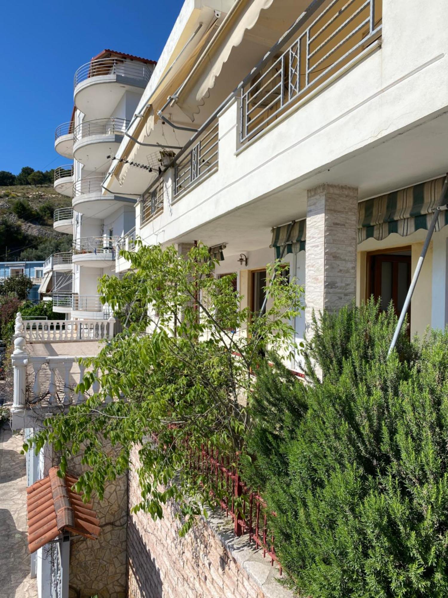Vila Yasmin 38 Sarandë エクステリア 写真